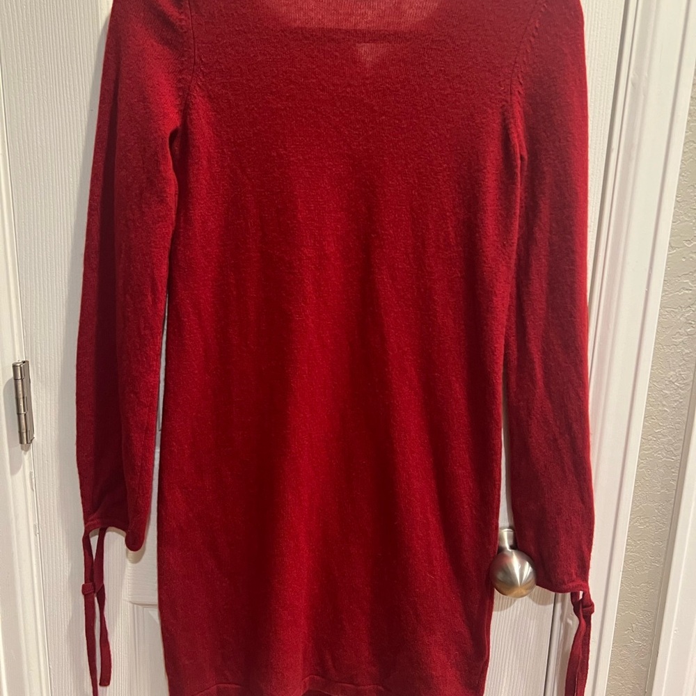 White + Warren Rich Red Knitwear